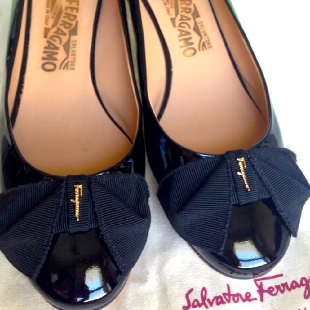 Salvatore Ferragamo black patent leather pumps